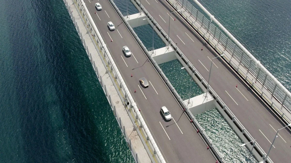 Köprü Otoyollarda Yeni Ücretler: Gece Ayrı Gündüz Ayrı Hesap Yapılacak!