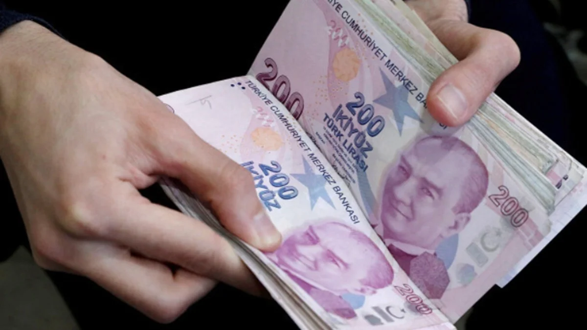 Memurun Maaşı Yeniden Şekillendi: Enflasyon Sonrası Güncel Memur Zammı Oranları - Ekonomi Haberleri